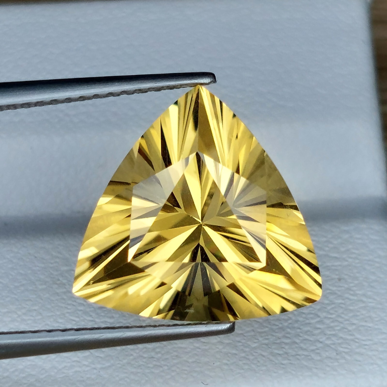 9.45Cts STUNNING TRILLION CUSTOM CUT NATURAL CITRINE LOOSE GEMSTONE