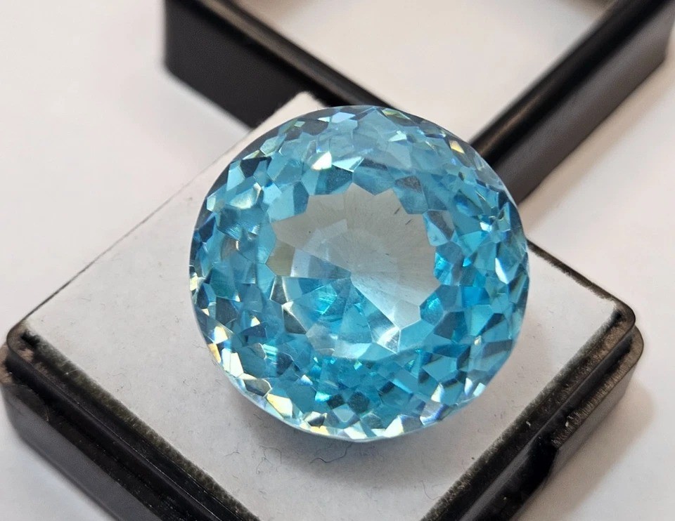 Certified Zircon Sky Blue Colour 58-60Ct Round Cut Cambodia Loose Gemstone