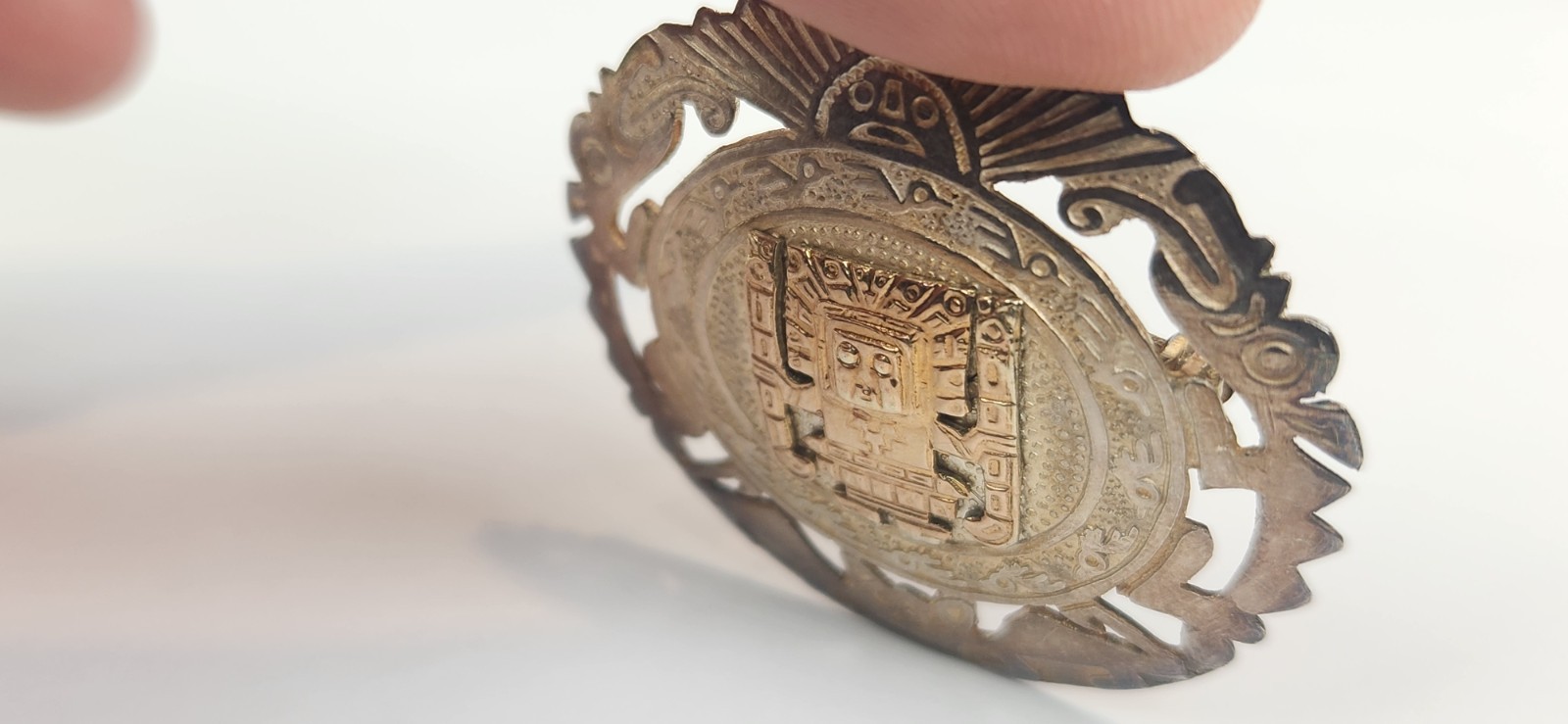 Vintage Peru STERLING SILVER & 18K GOLD Aztec Mayan Brooch