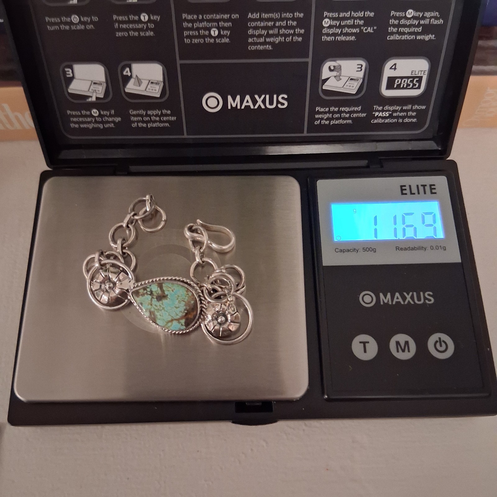 Number 8 Turquoise Sterling Silver Bracelet 11.7g Southwestern Navajo Style