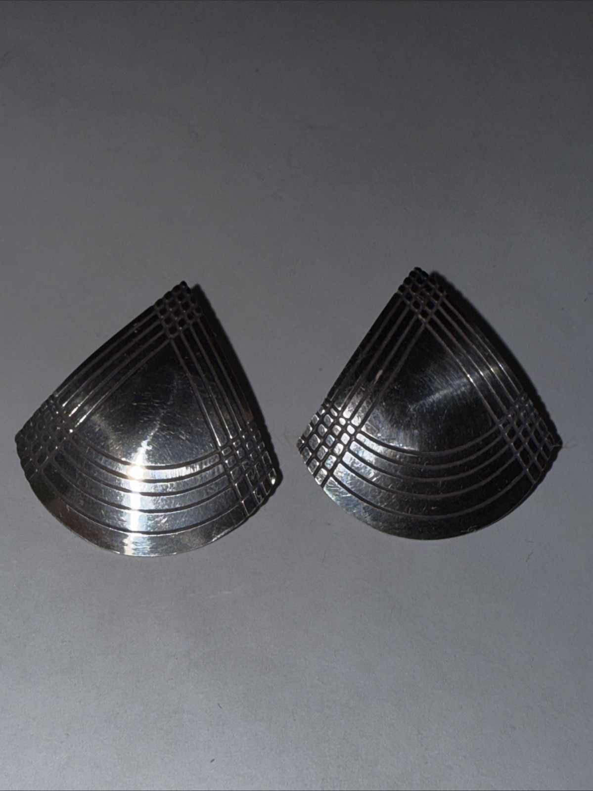 Earring Sterling Pierced Triangles Vintage Signed Banner Light Weight
