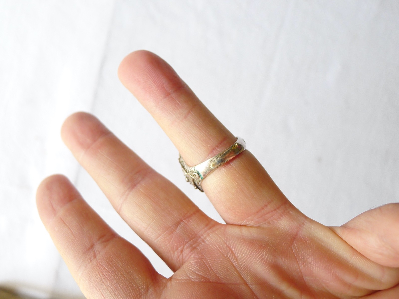 OLD CHINESE RING FILIGREE SILVER HARD STONE CHINA EXPORT VINTAGE CHINA