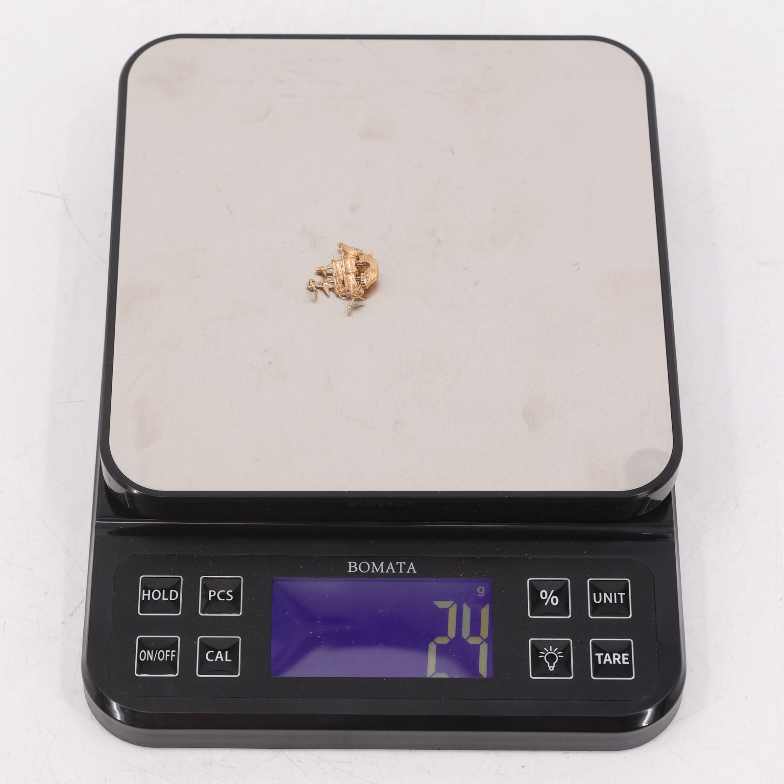 18KT Gold Karat 2.4 Grams Spanish Galleon Pirate Ship Charm Necklace Pendant