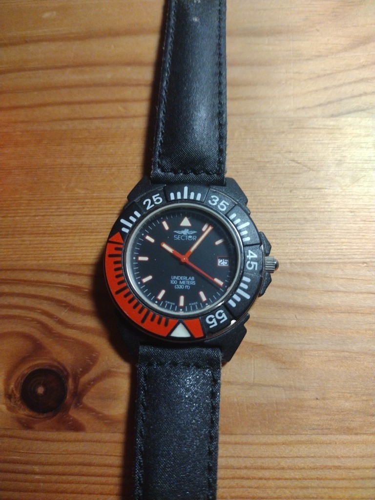 NEW VINTAGE! Sector UNDERLAB 1851200015 watch chronograph LEATHER 100M WARRANTY
