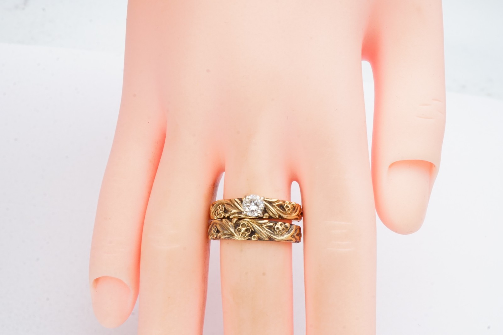 Vintage 14k Yellow Gold 0.25 CT Diamond Wedding Ring Set Size 5 ArtCarved Flower