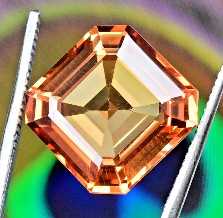 14.85 Ct Natural Sri Lanka Padparadscha Sapphire Certified Flawless Cut Gemstone
