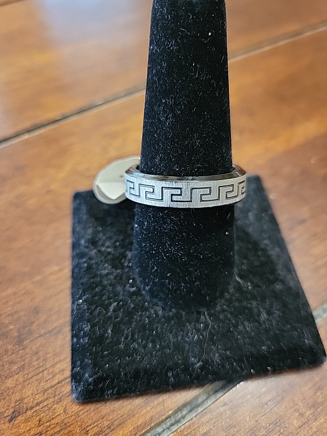 Black & Brushed SilverTone Greek Key Pattern Magnetic Band Ring Sizes 7,12,16,17