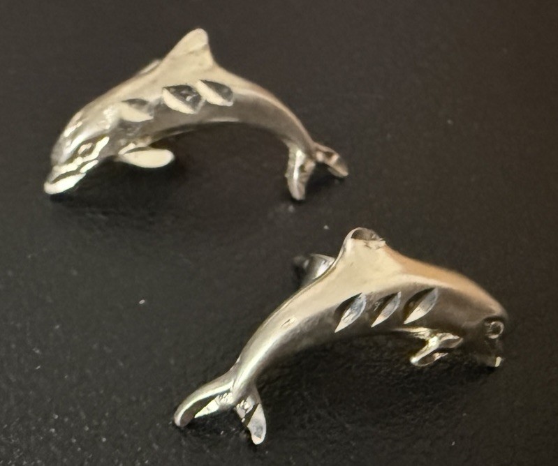 925 Sterling Silver Stud Earrings Dolphins Jumping “Diamond Cut for Shine” EUC