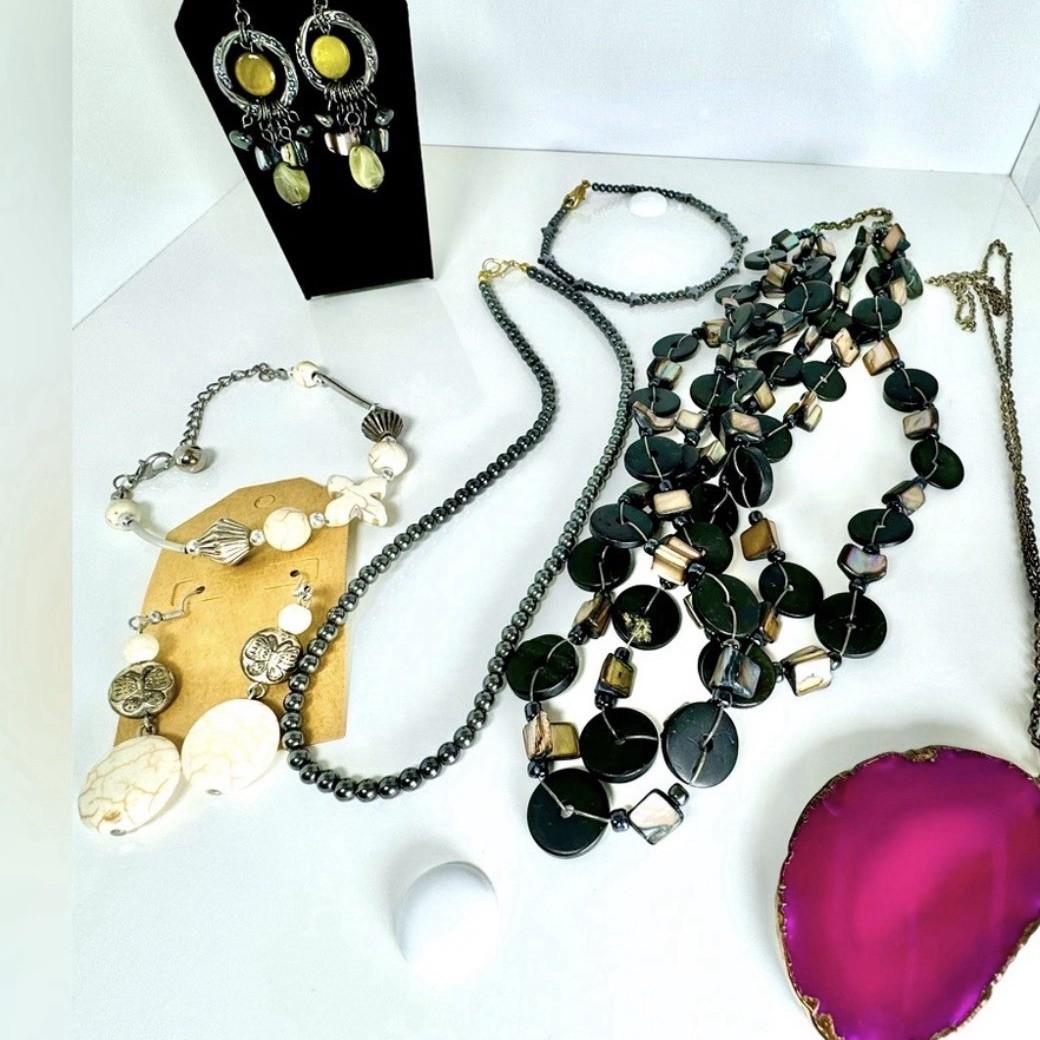 Lot of 7 Pieces of Natural Stone Jewelry #1241