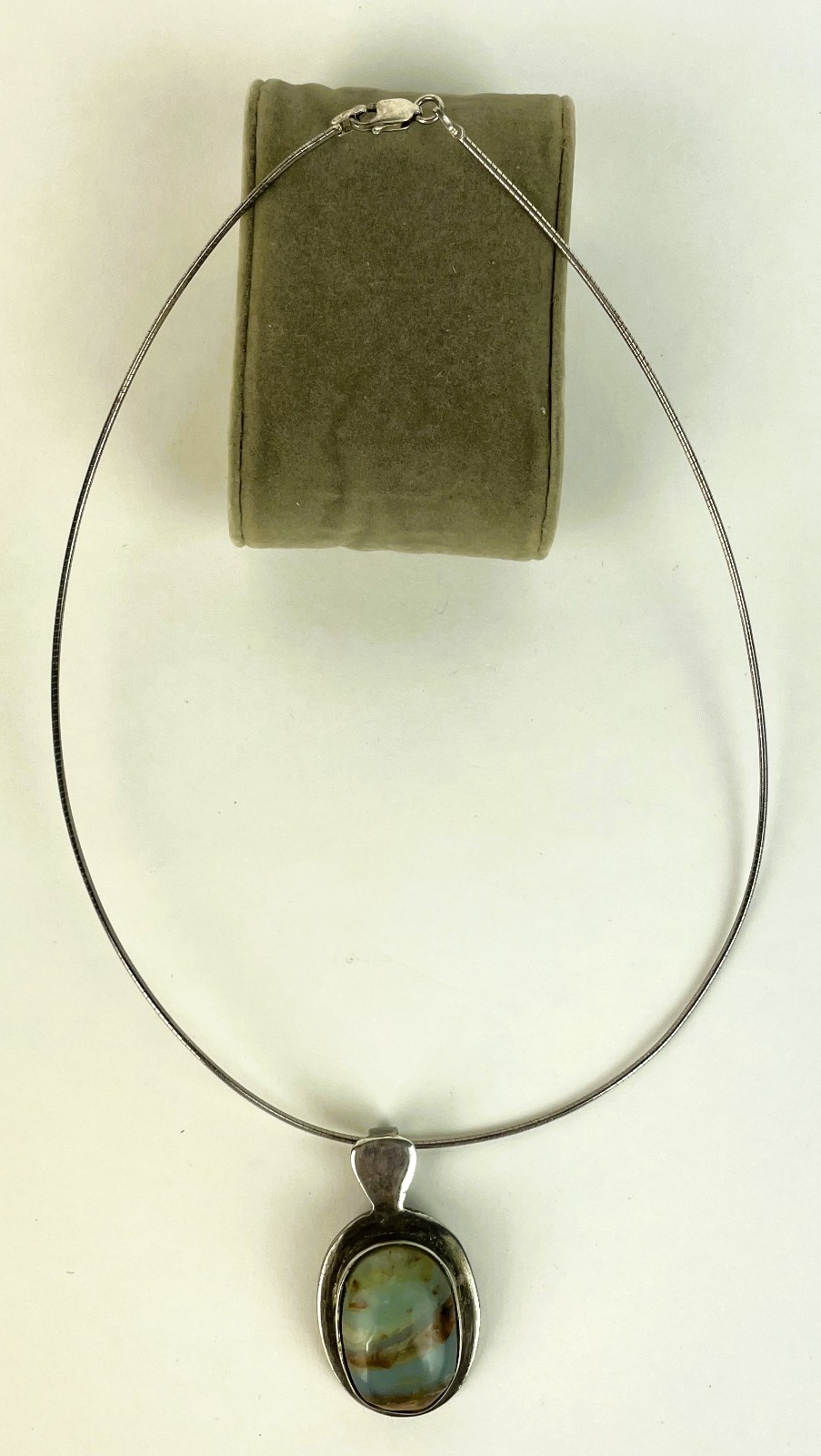 VTG Sterling Silver OMEGA STUDIO PIECE Aquaphrase Chalcedony Necklace 16″