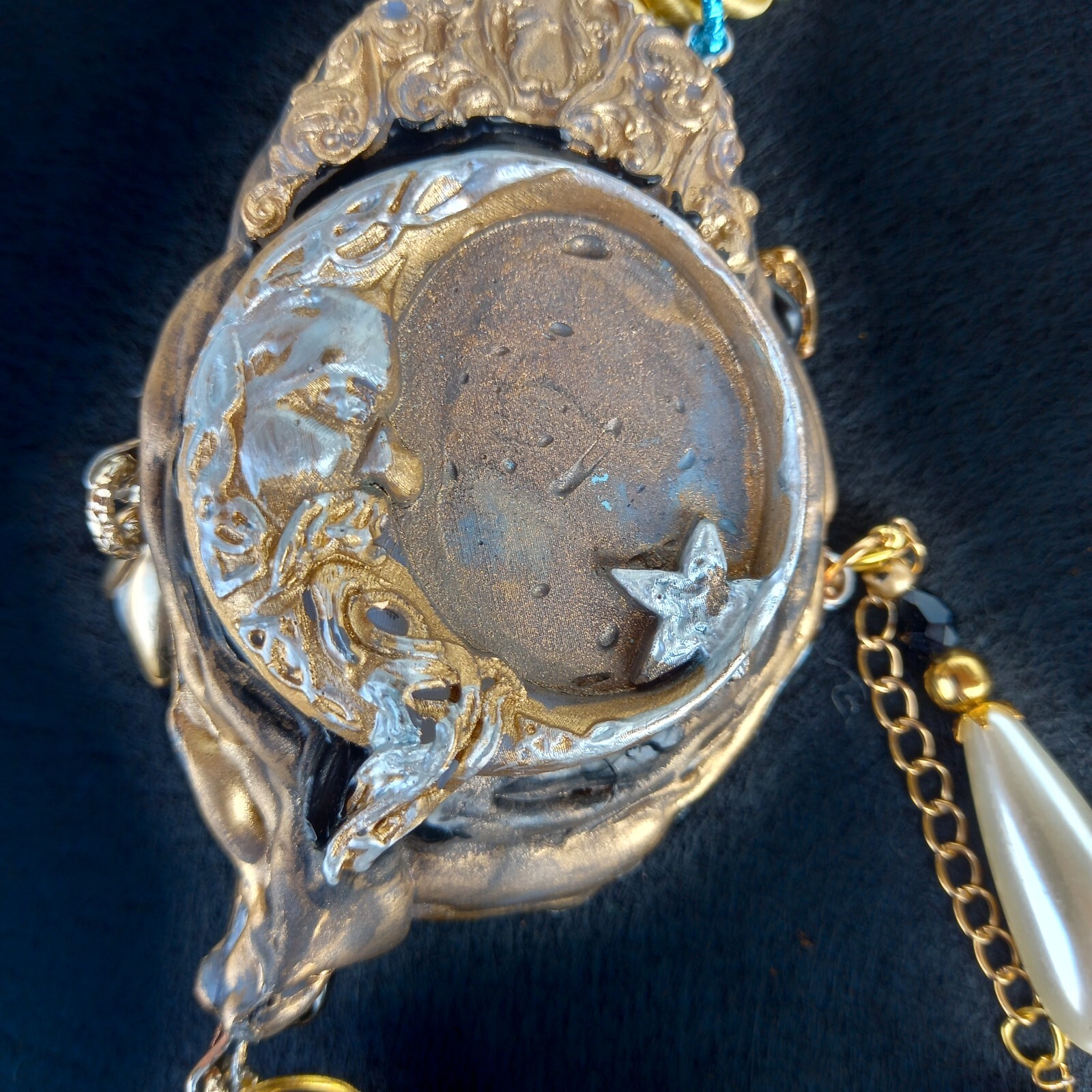 luxury jewelry gothic art deco nouveau necklace pendant woman moon shell beads 1