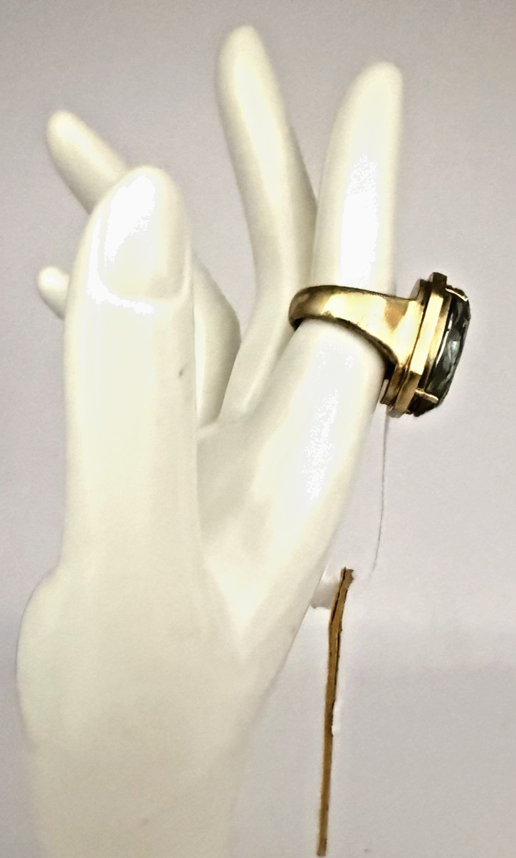 NWT ANN TAYLOR Large Smoky Graphite Oval Rhinestone Cocktail Ring Size 7