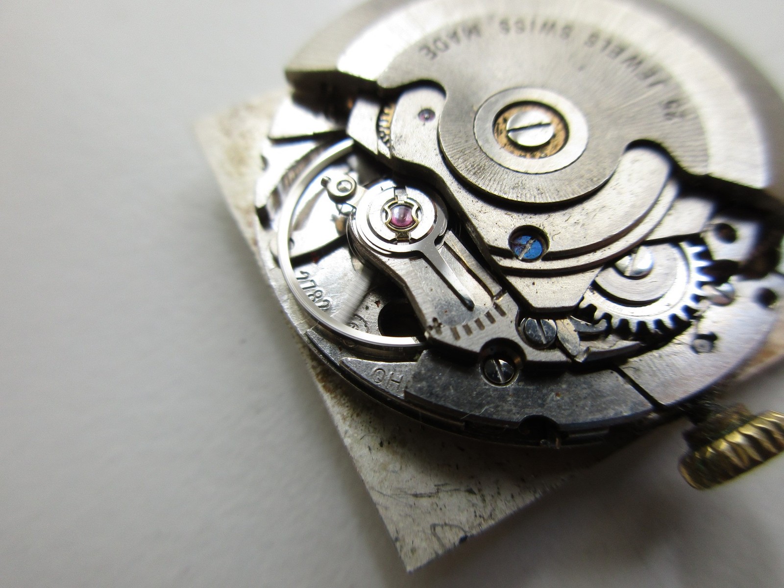 ETA cal. 2782 Swiss automatic watch movement & dial – white date at 3 – running
