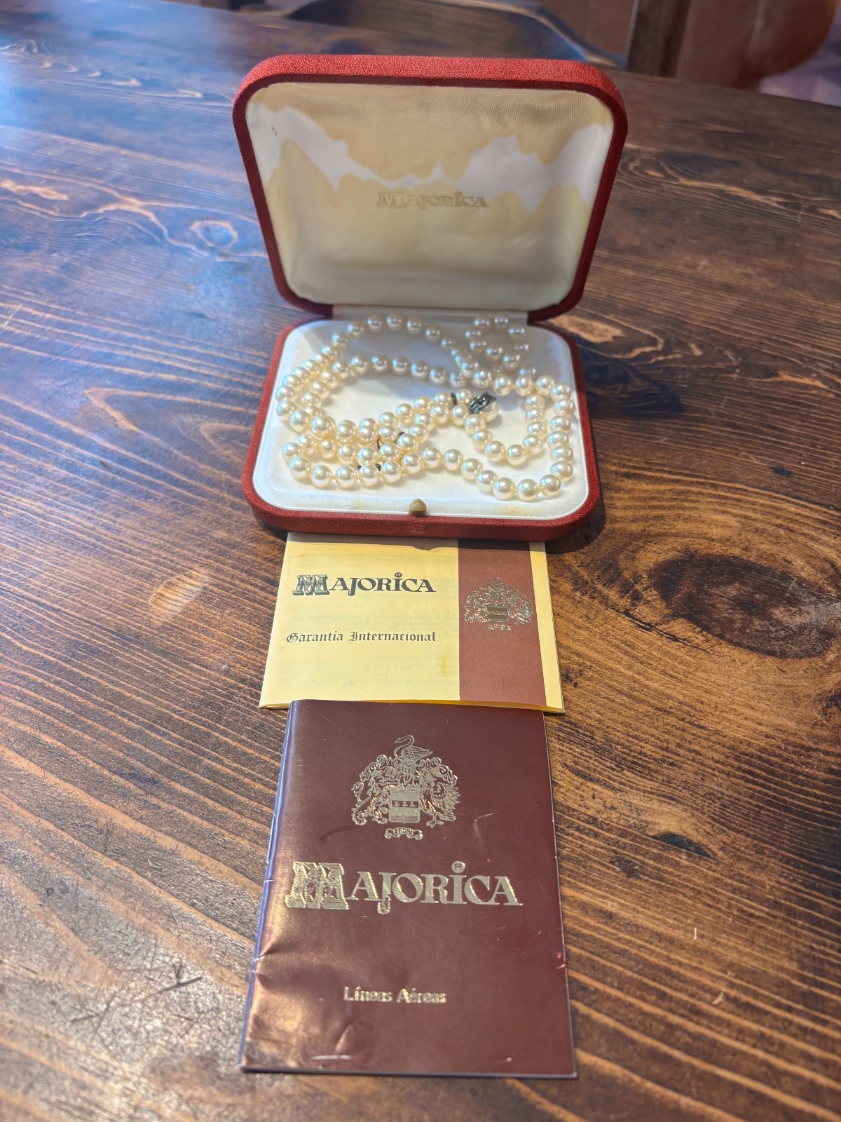 Majorica Pearl Necklace 8mm 30in Sterling Silver Gold Clasp Original Box Spain