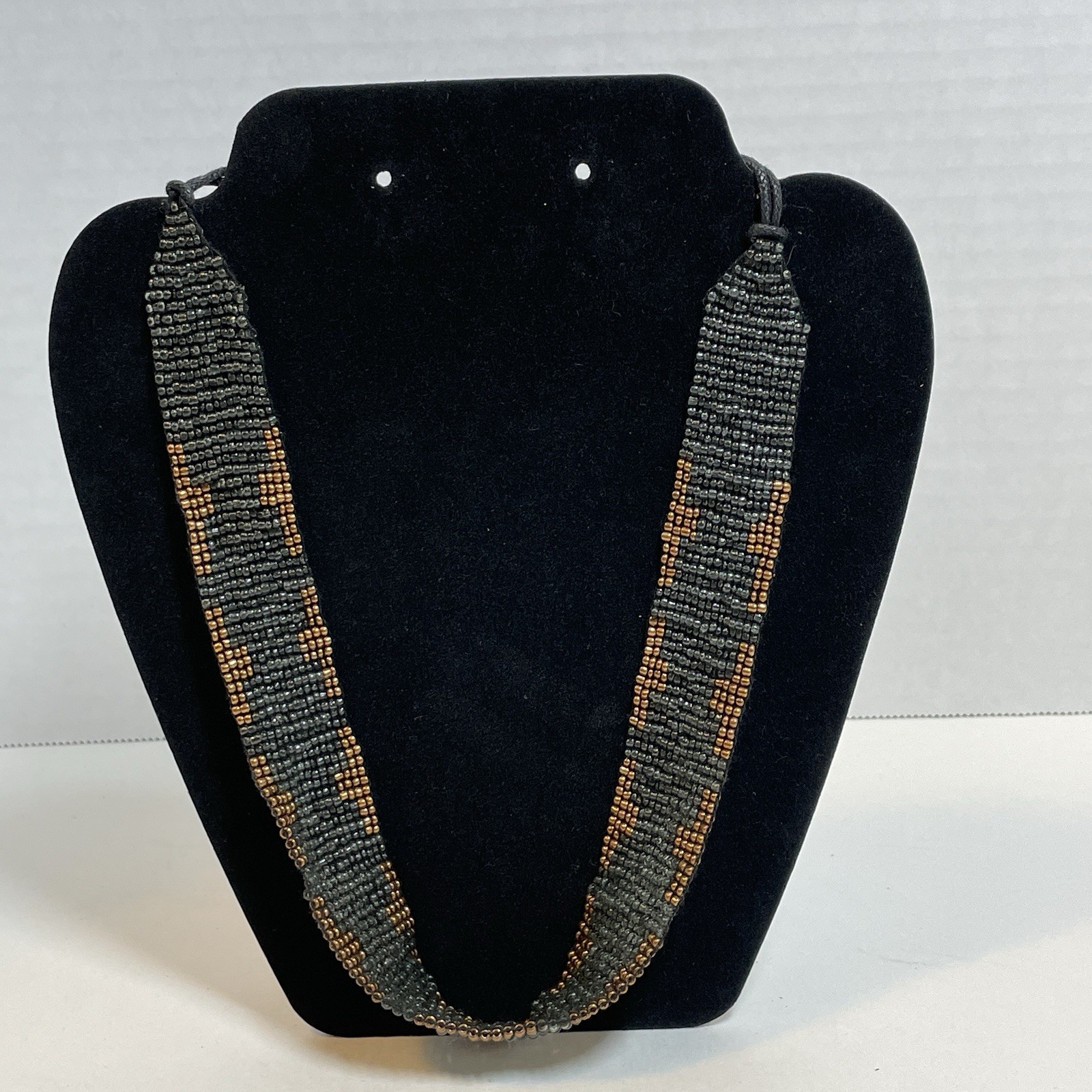 Pre-owned Boho Style Multi-strand Multi-color Seed Bead Necklace – Black Coppery