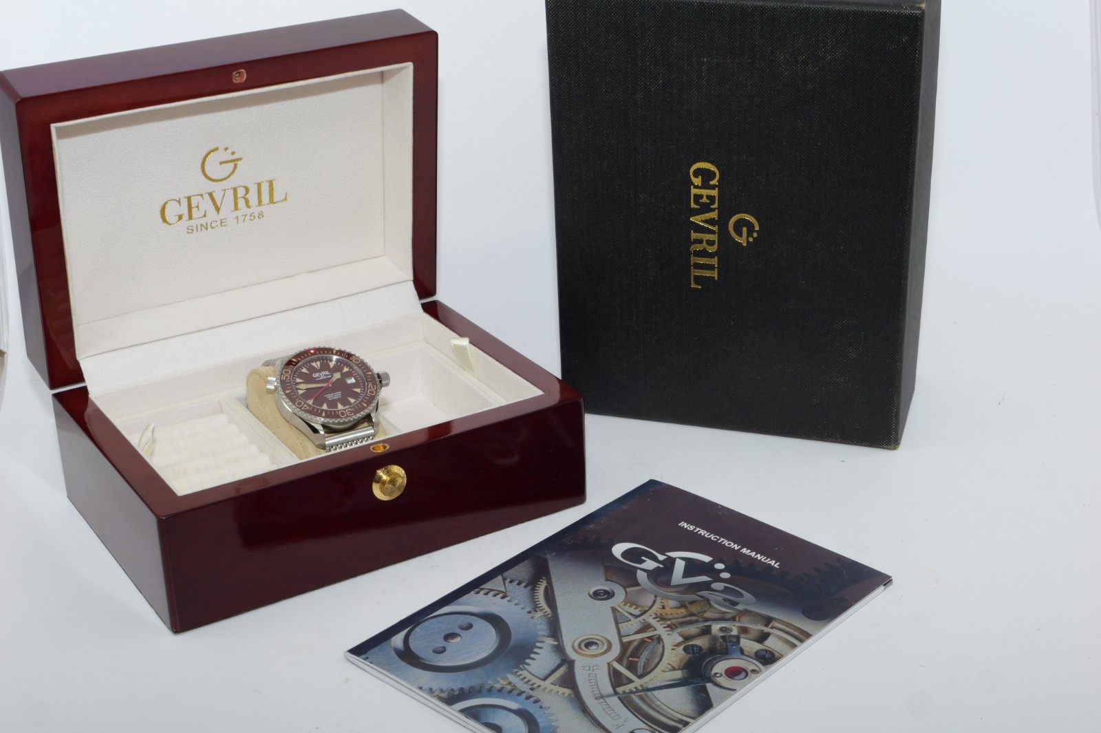 Gevril Hudson Yards Old Radium Dial Diver Rf 48848B. Limited Edition 12/500. BOX
