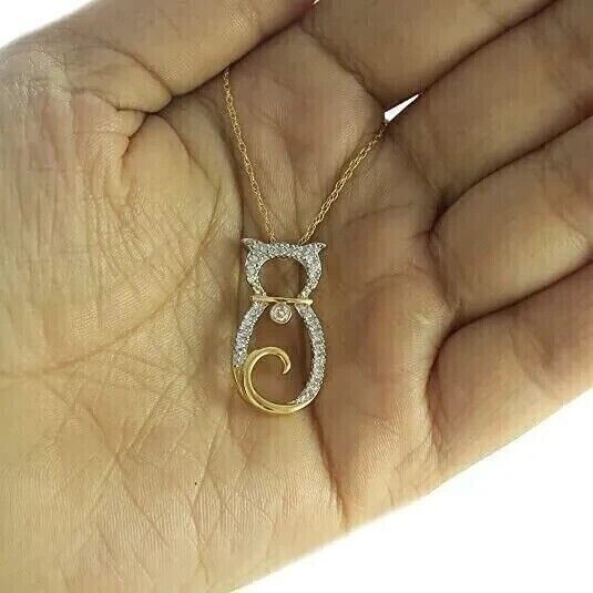 Women’s Pretty Cat Pendant Round Cut Simulated Diamond In 14K Yellow Gold Plated