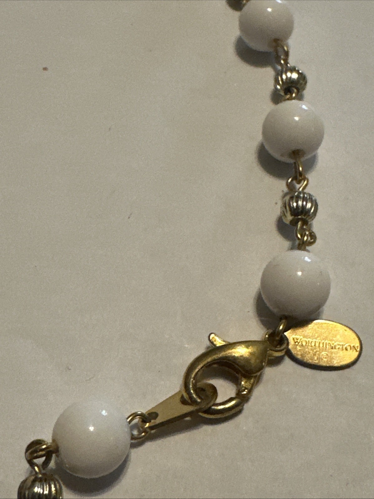 Worthington Gold Tone & White Bead Choker Necklace #D597
