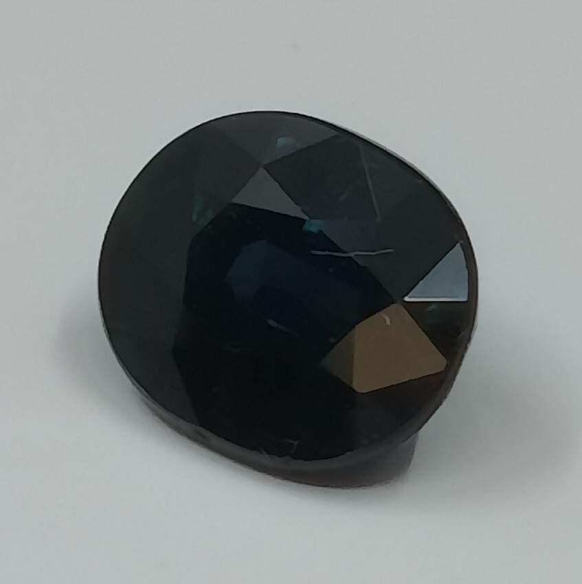 Blue Sapphire 1.52 Carat Oval Genuine Very Slight Purplish to Greenish blue