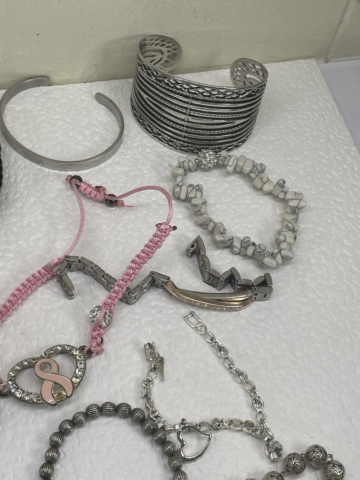Lot of Assorted Sizes Mix 30+ Pieces Necklaces, Bracelets Gold Copper Tone