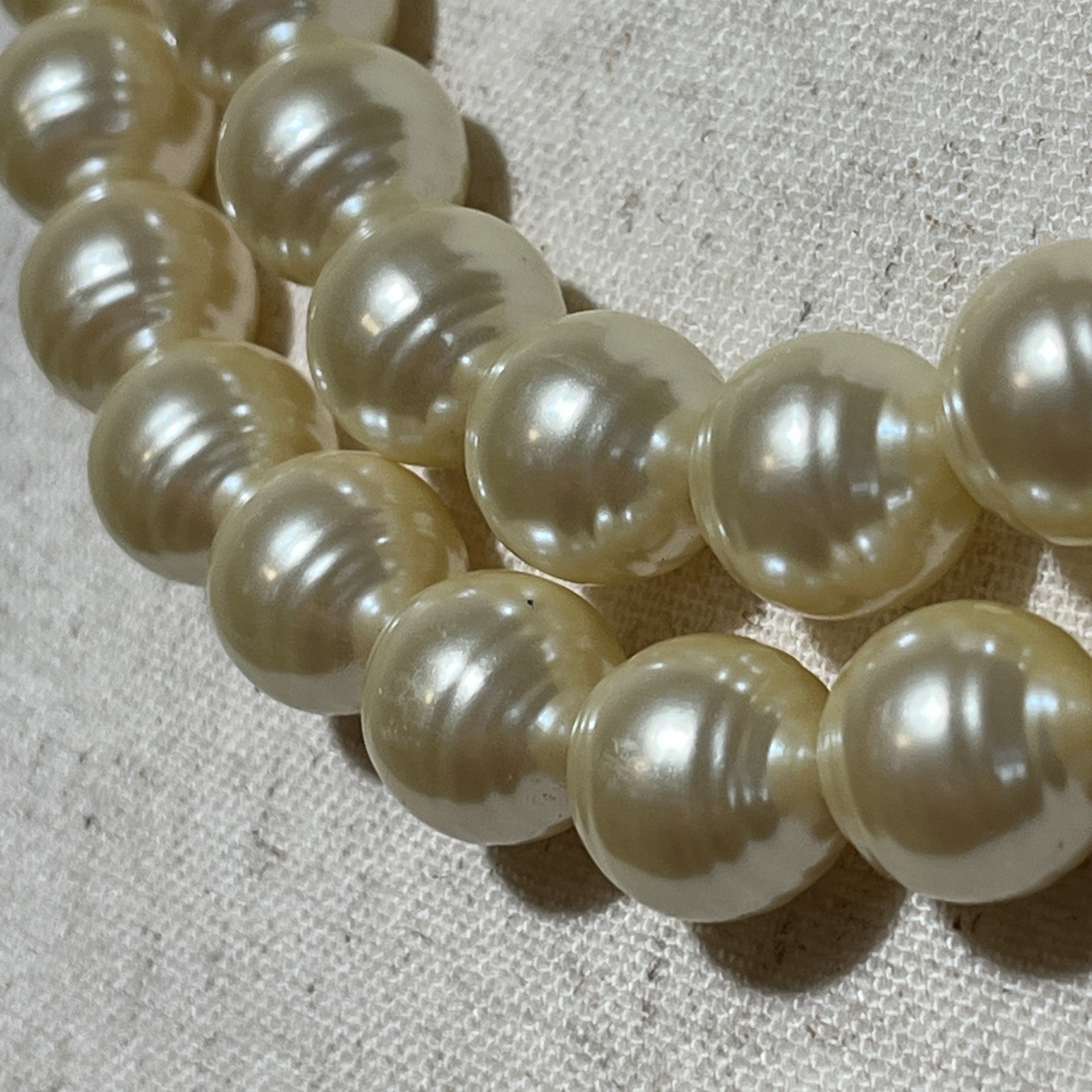 Vintage Champagne Cream Faux Ringed Pearl 2 Strand Necklace Large Pearls