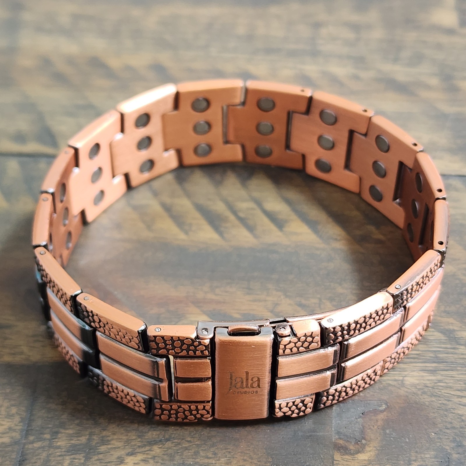 Pure Copper Magnetic Bracelet 42 Magnets 22.5 mm Wide Adjustable Butterfly Clas