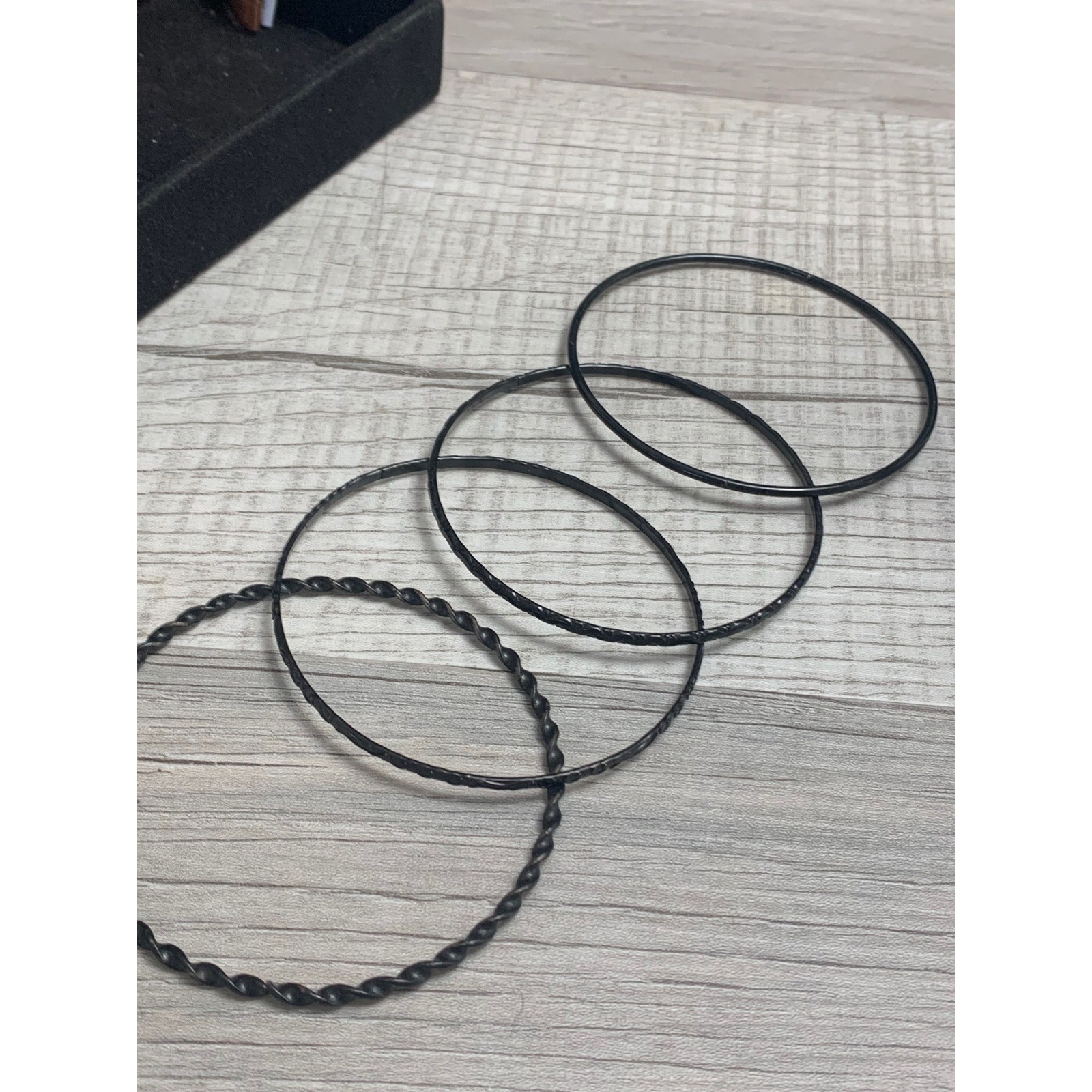 Black Metal Bangle Bracelet Set 4 Piece Twisted Etched Smooth 8.5 Inch