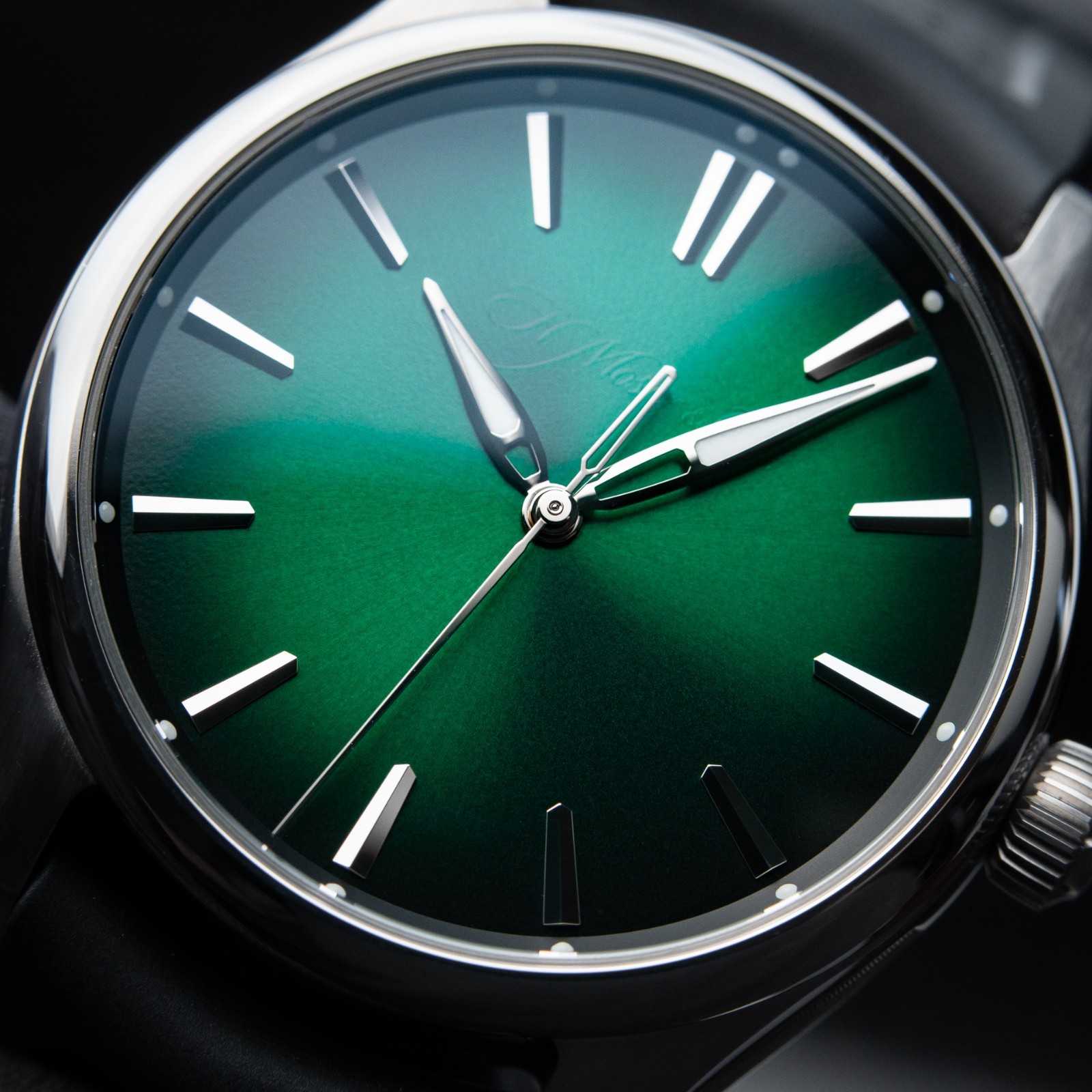 H.Moser & Cie. Pioneer Centre Seconds CLEAN 2026 Cosmic Green Steel 40mm Watch
