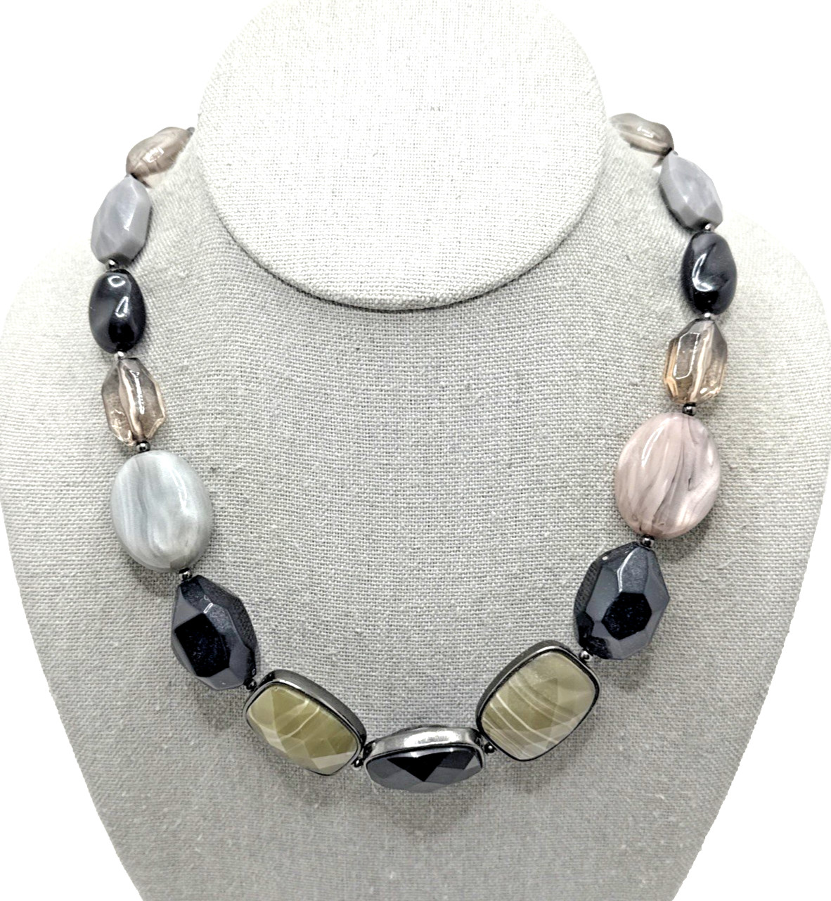 Jones New York JNY Chunky Bead Choker Necklace Olive Black Gray Statement 17-19″