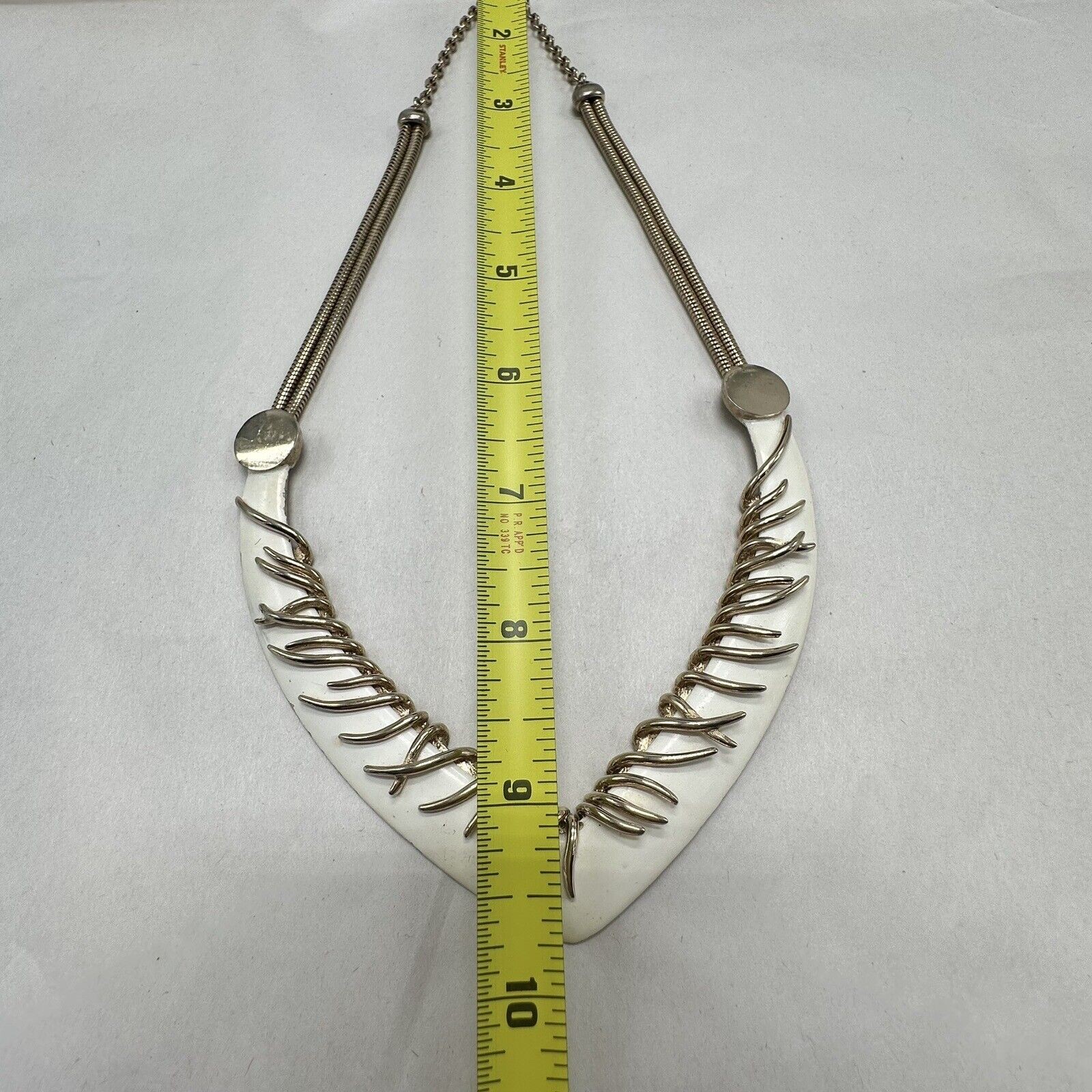 Vintage Boucher Choker Style Necklace Brutalist White Enamel Gold Tone FLAWED