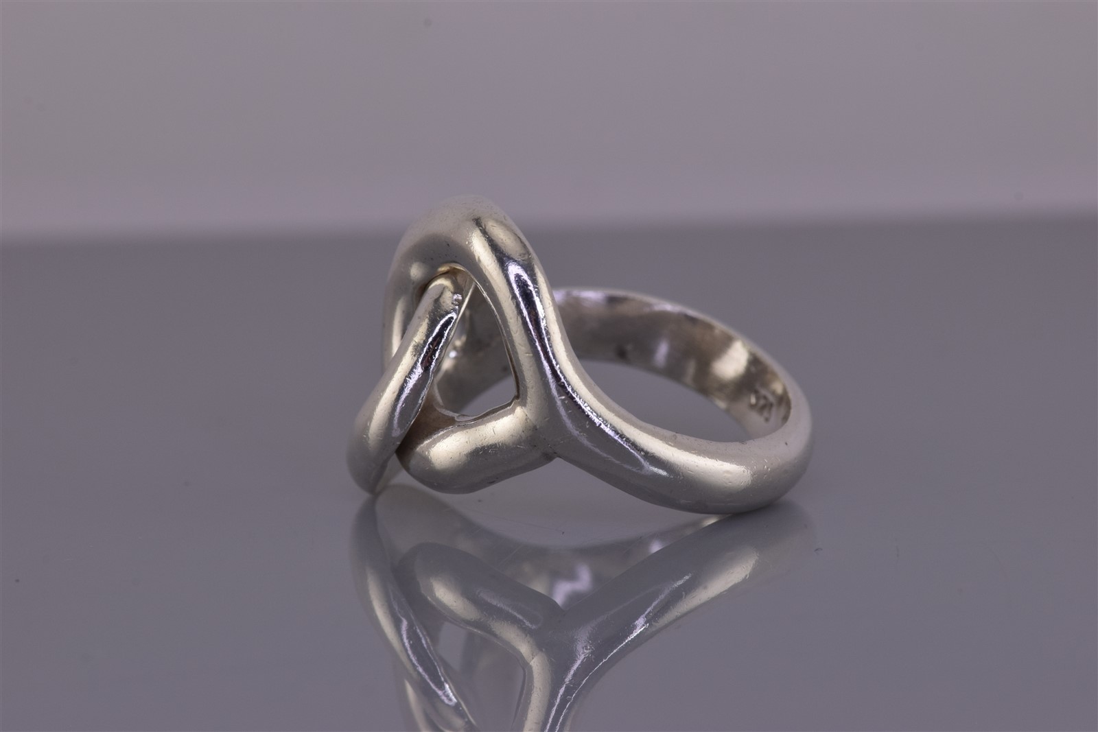 Sterling Silver 18mm Interlocking Circles Solid Band Ring 8g 925 Sz: 8