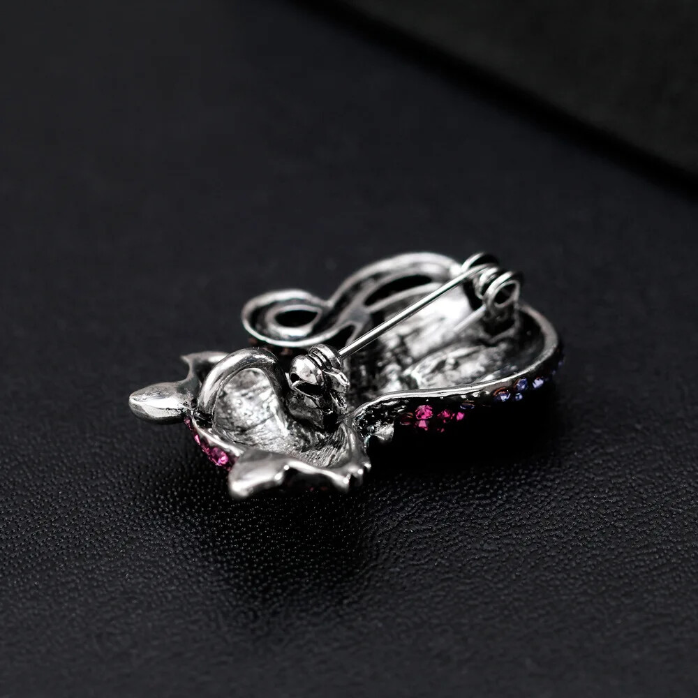 Fashion Animal Cat Brooch Cute Pink Kitten Pin Jewelry for Women