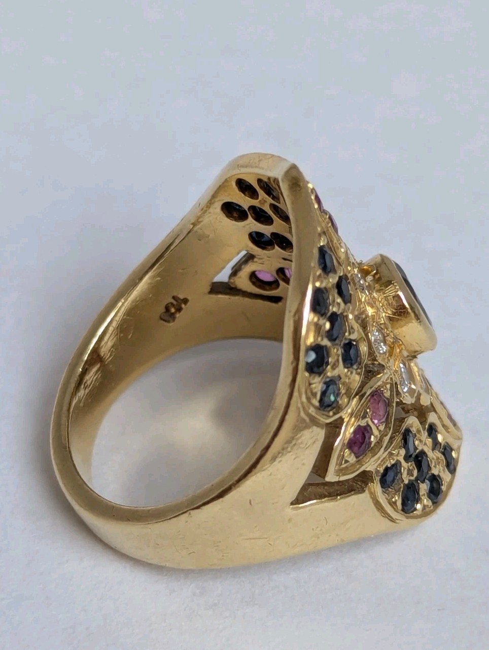 Vintage 18K Yellow Gold Multi-Gemstone Byzantine Etruscan Shield Ring 10.8g
