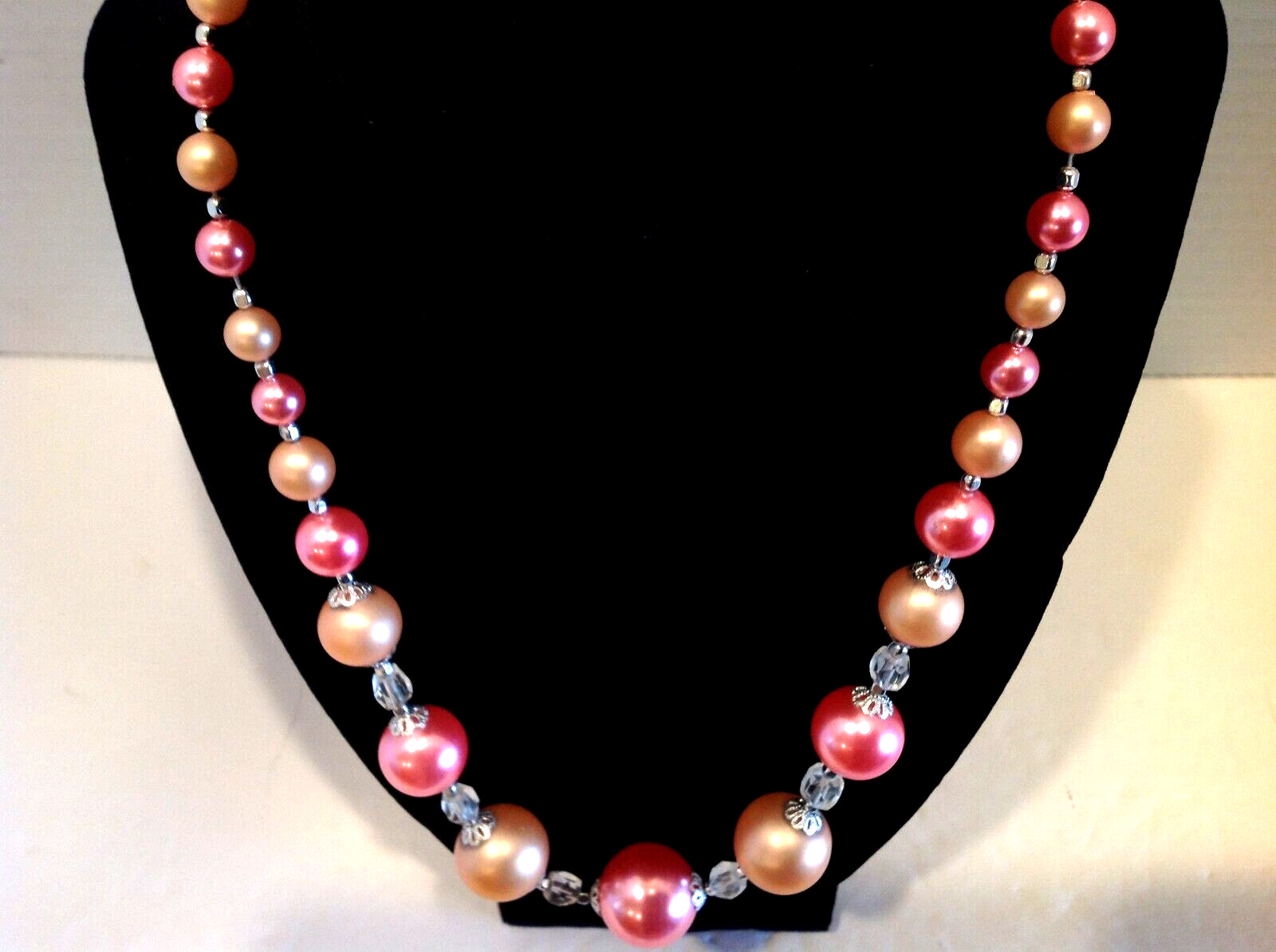Vintage Pink and Peach Beaded Necklace-Unsigned Japan 24″ Long