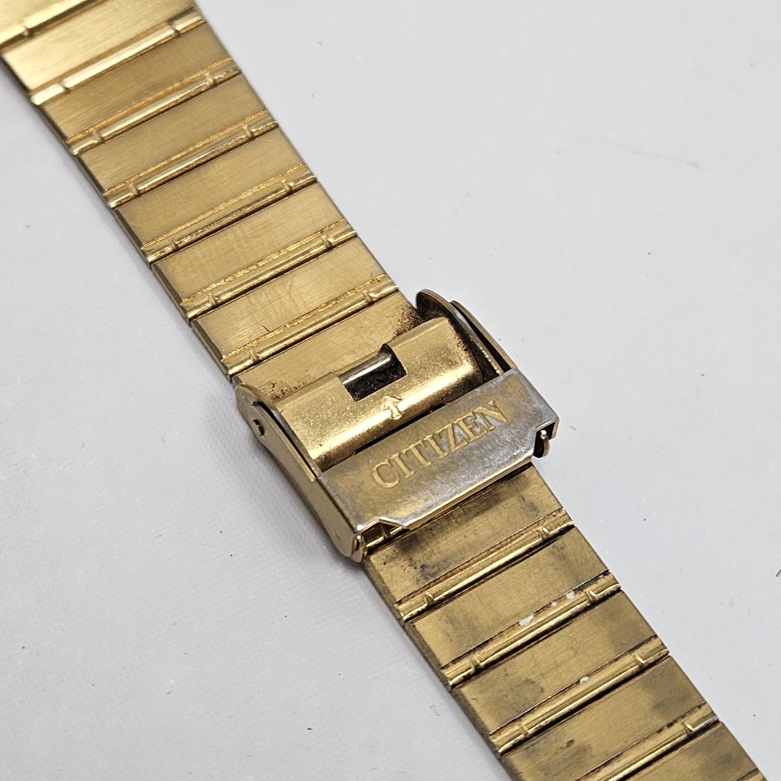 Vintage Citizen CQ 3630 Gold Tone Quartz Mens Tank Dress Wrist Watch New Battery