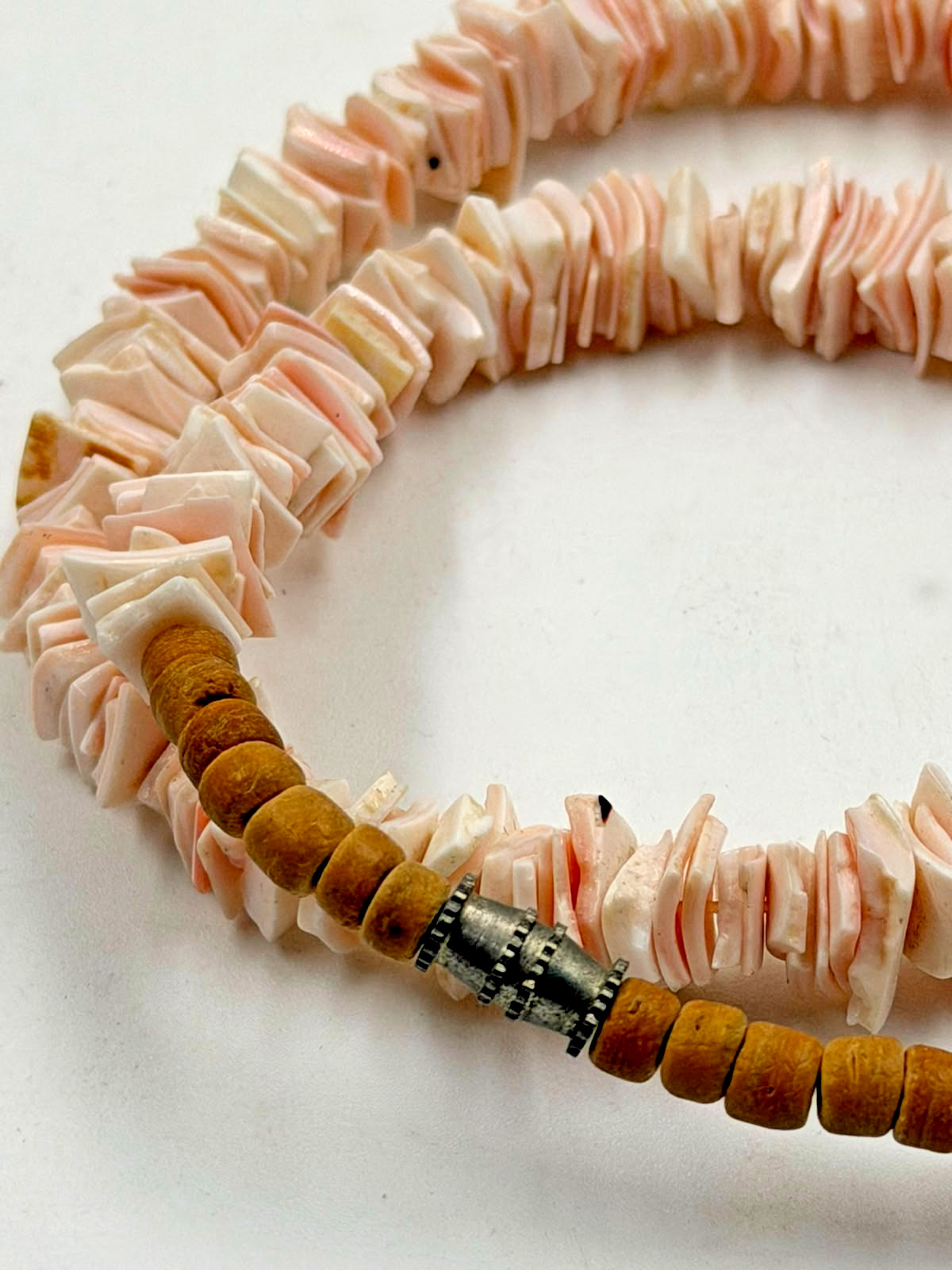 Vintage Pink Mother of Pearl Shell Chip Necklace 16.5” Natural Beach Jewelry