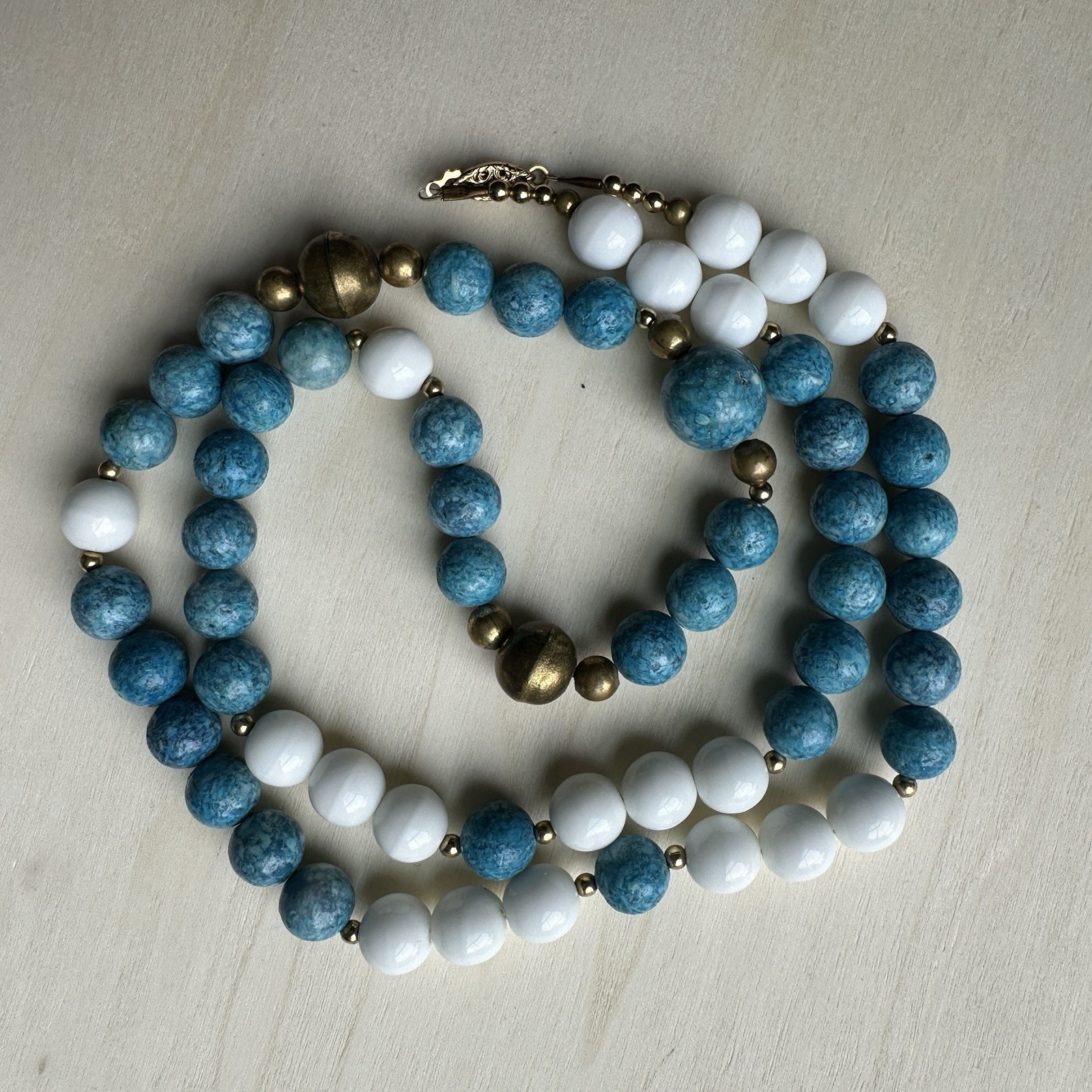 Vintage Asia Artisan Beaded Necklace 28 Inch Blue White Gold Plated Round Strand