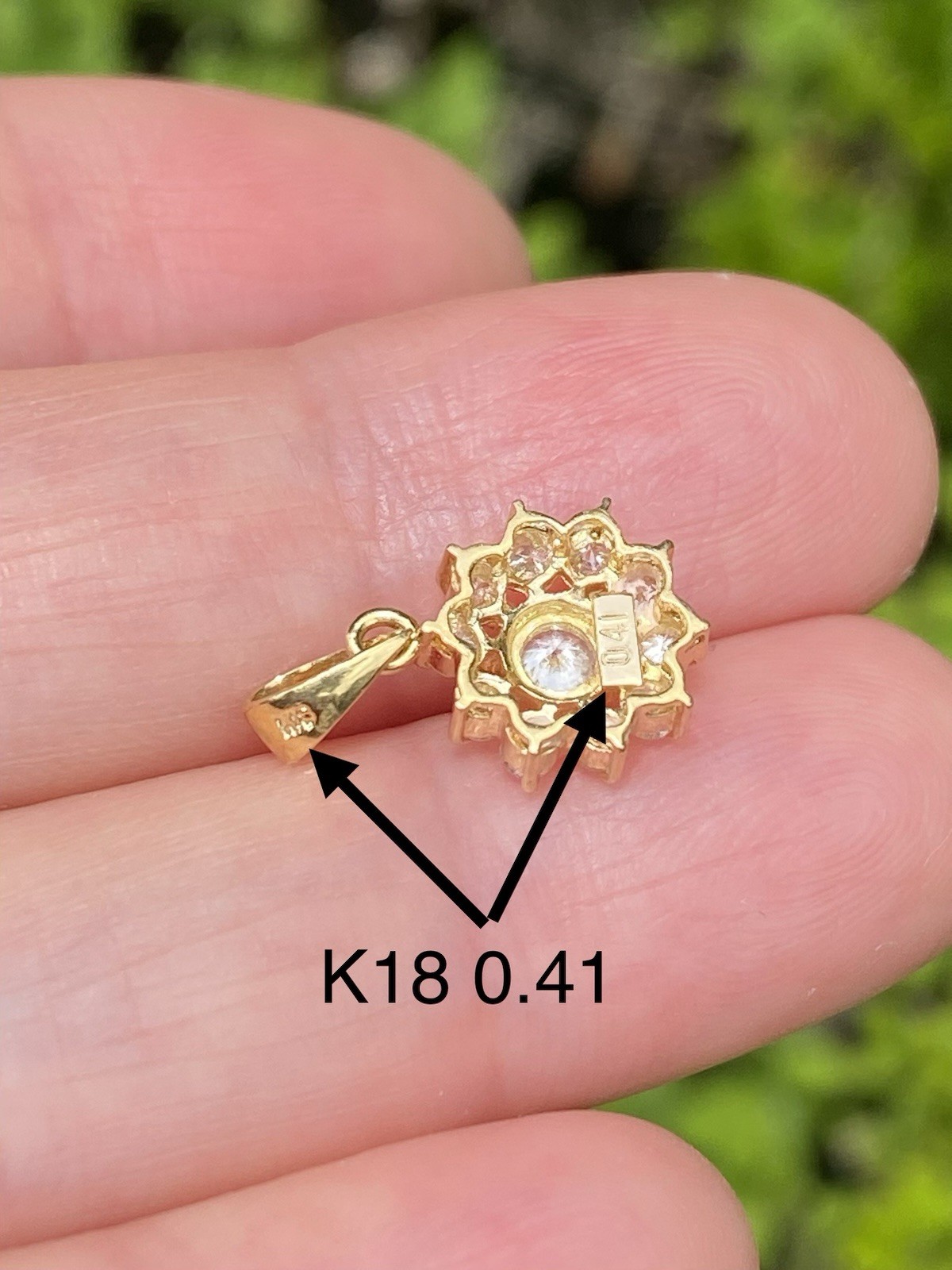 18K Yellow Gold 0.41CTW 100% Natural Diamond Flower Cluster Pendant