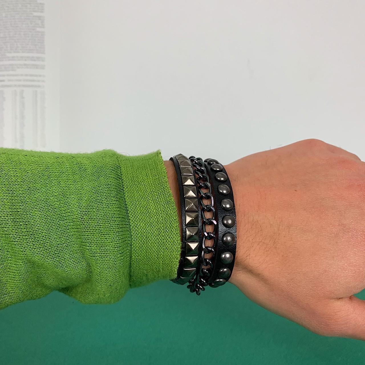 Grunge Y2K style Black and silver studded spike bracelet set