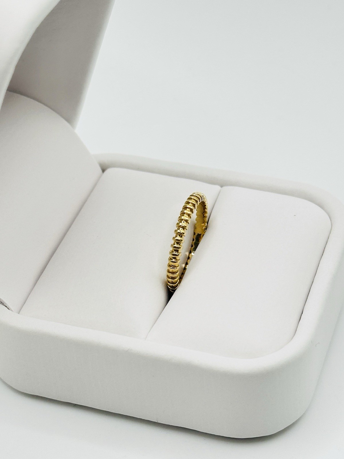 Solid Twisted 2.2mm Stackable Wedding Band Ring 18k Yellow Gold Size 5