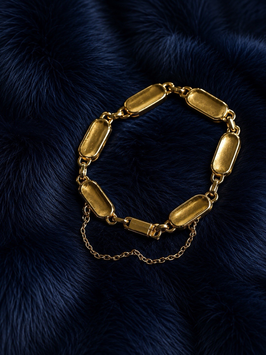 Vintage Damascene Black Enamel Gold Tone Panel Bracelet Elegant Collectible