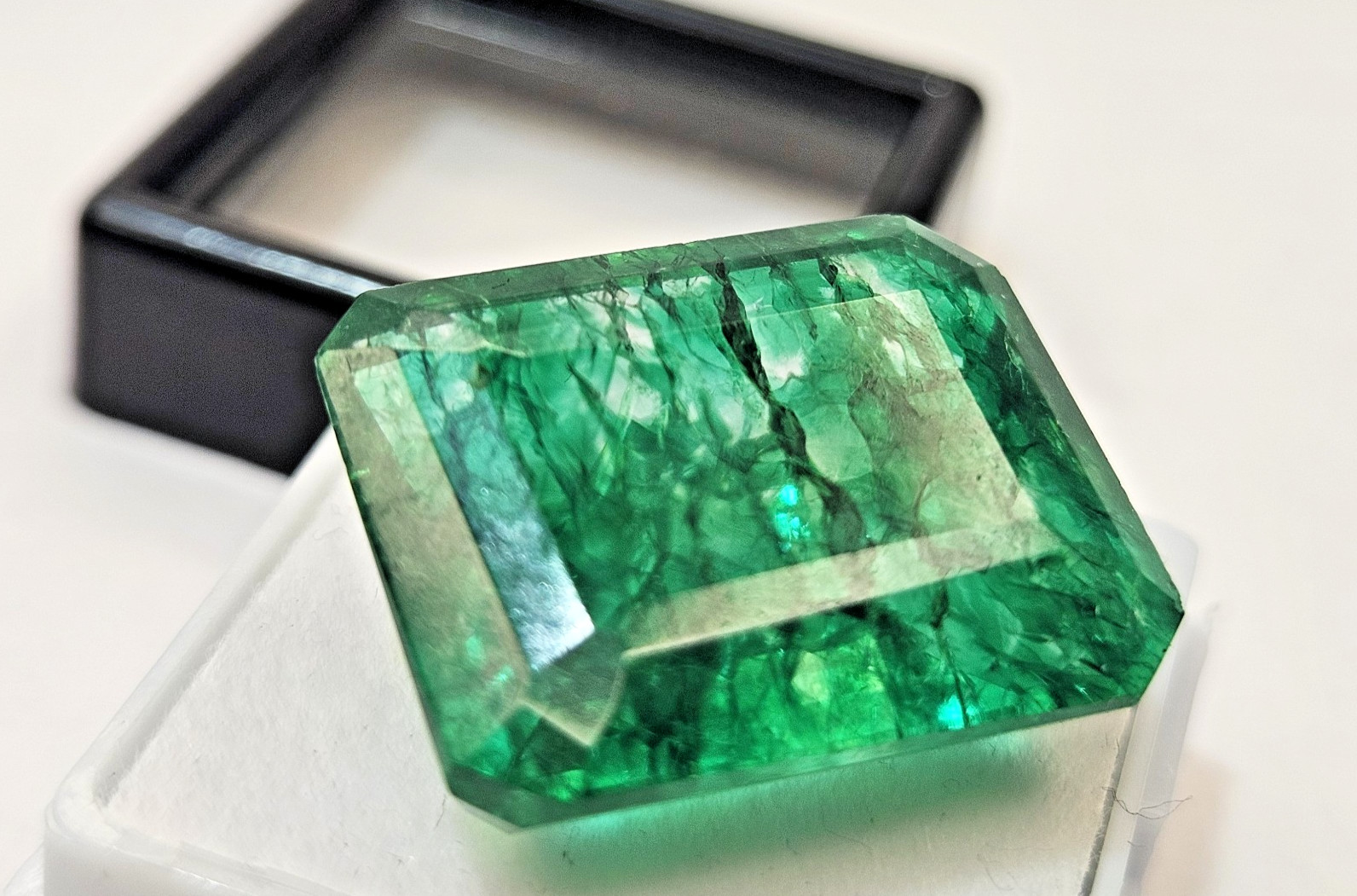 Colombian Emerald 28+ Ct Emerald Cut Green CERTIFIED Loose Gemstone