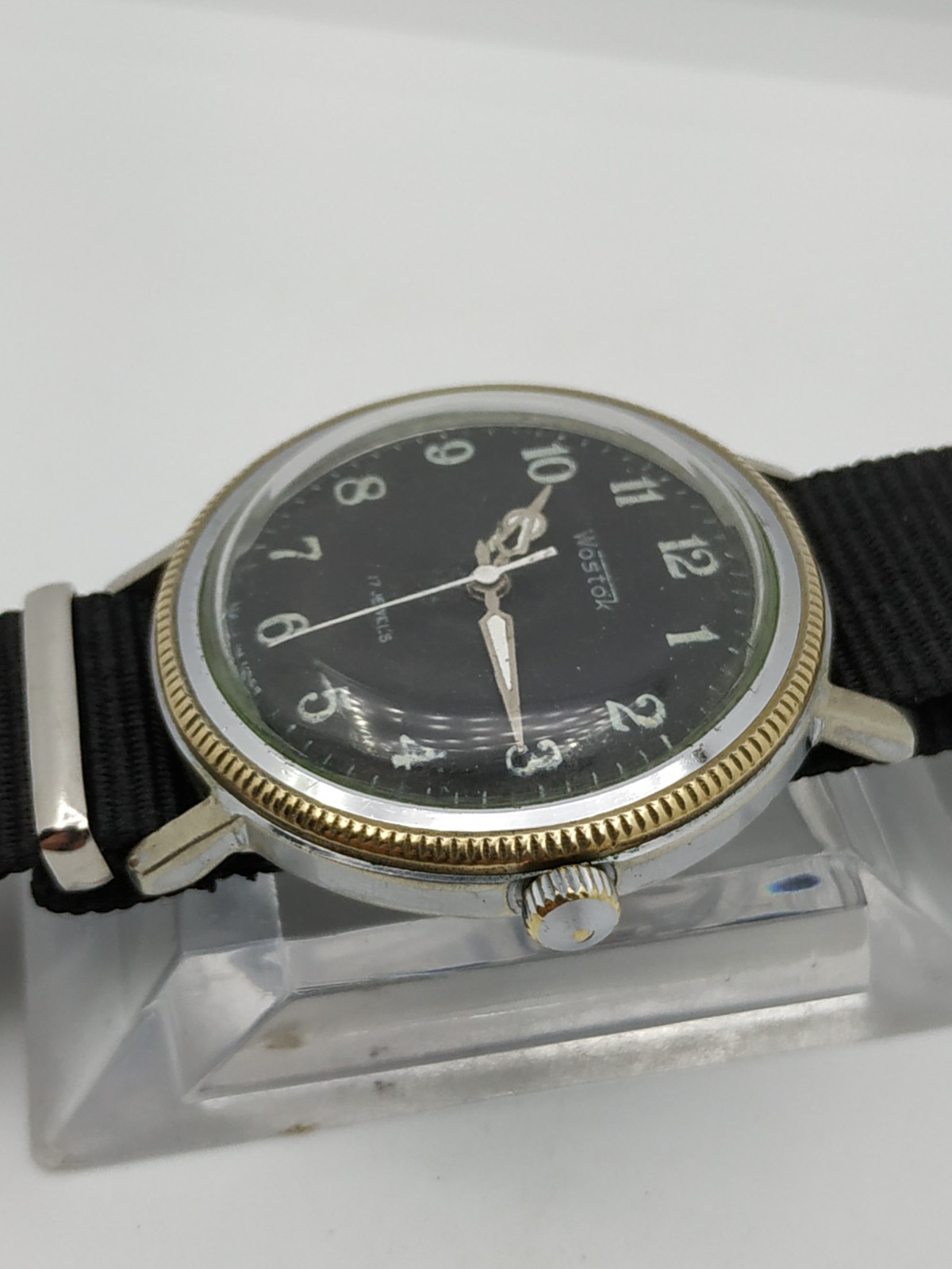 Men’s Classic Retro Watch Wostok Vostok Vintage Made in USSR Mechanical Soviet