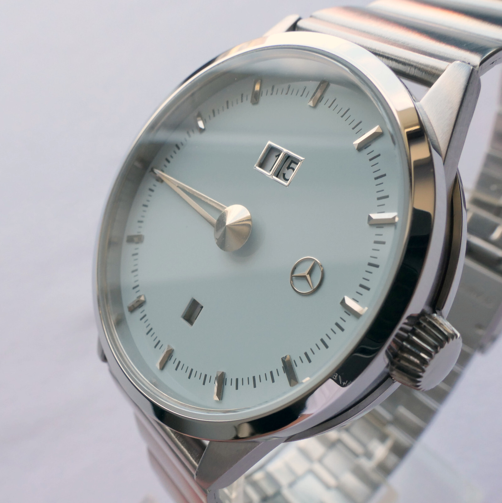 Mercedes Benz Classic Car Accessory Art Deco Retro Design Single One Hand Watch