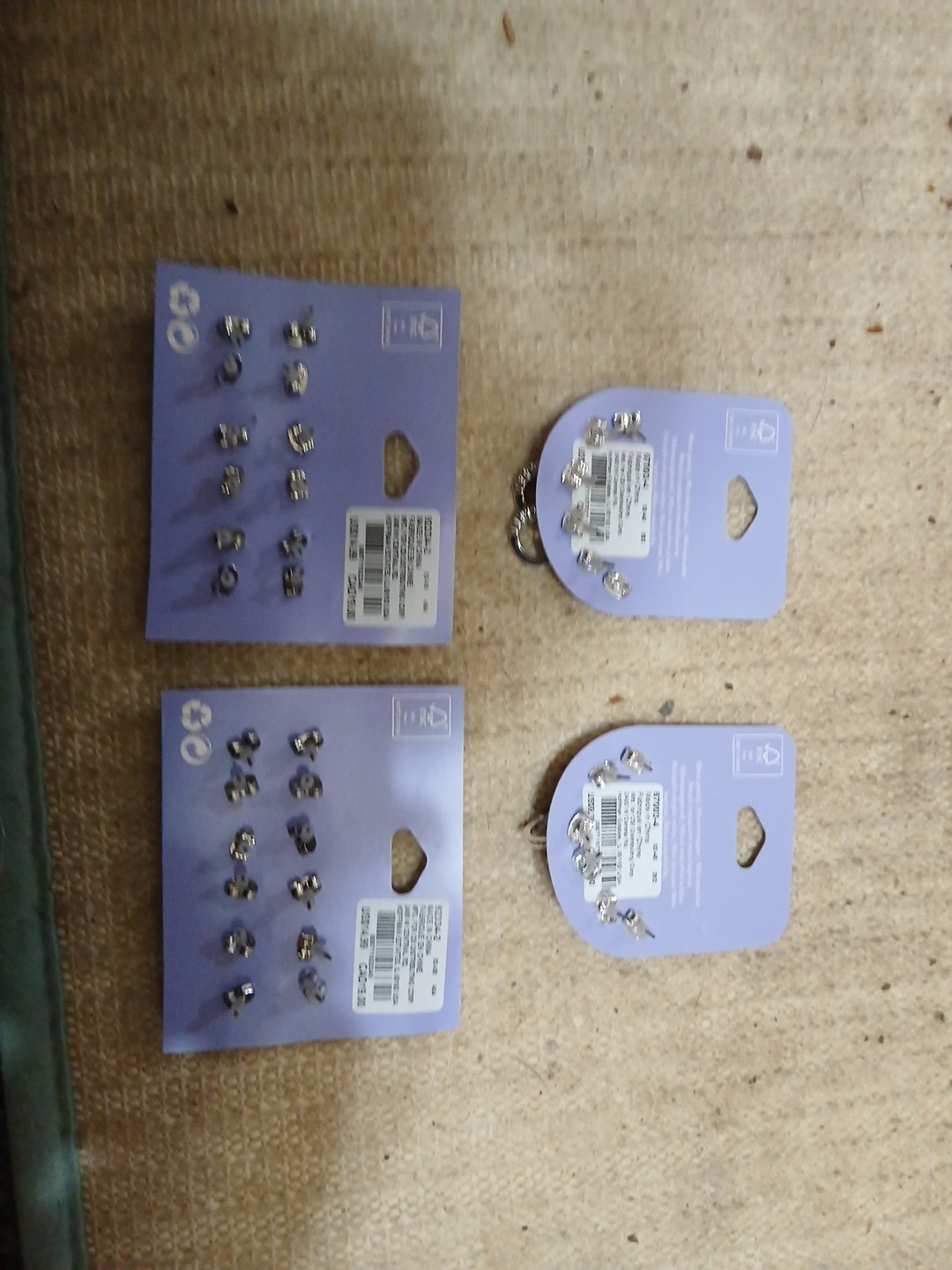 Bulk Lot Of (4) Claire’s Closeout Earrings As Pictured MSRP For Lot $5 NWT