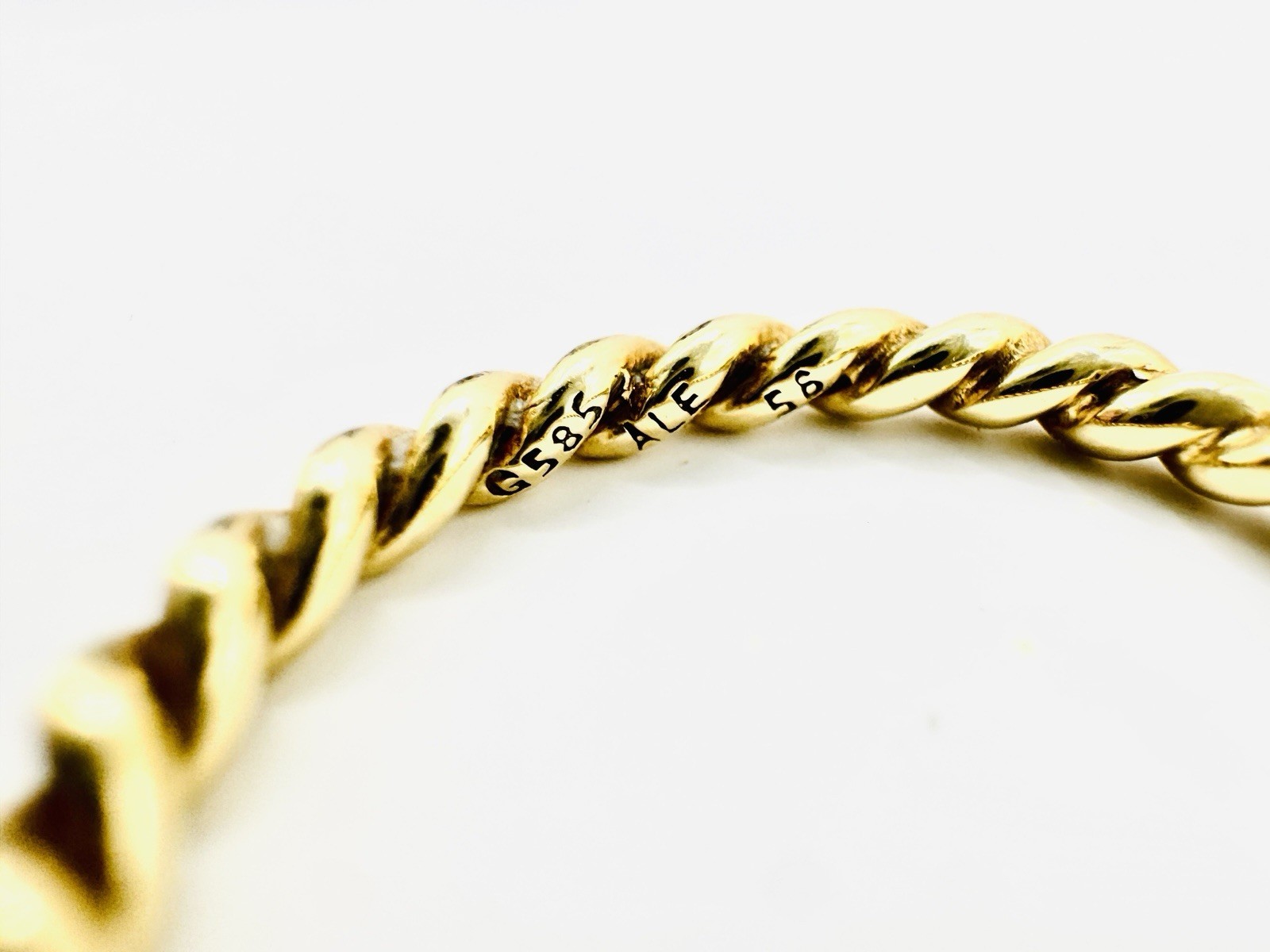 Authentic Pandora 14K Yellow Gold Twisted Rope Band Ring 585 ALE Size 7.5, 2.8g