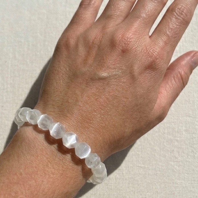 Wholesale 6 Pcs 8mm Faceted Selenite Natural Crystal Stretch Bracelet 7.5″