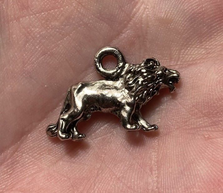 Iridium Metal Lion Pendant 4.33 Grams