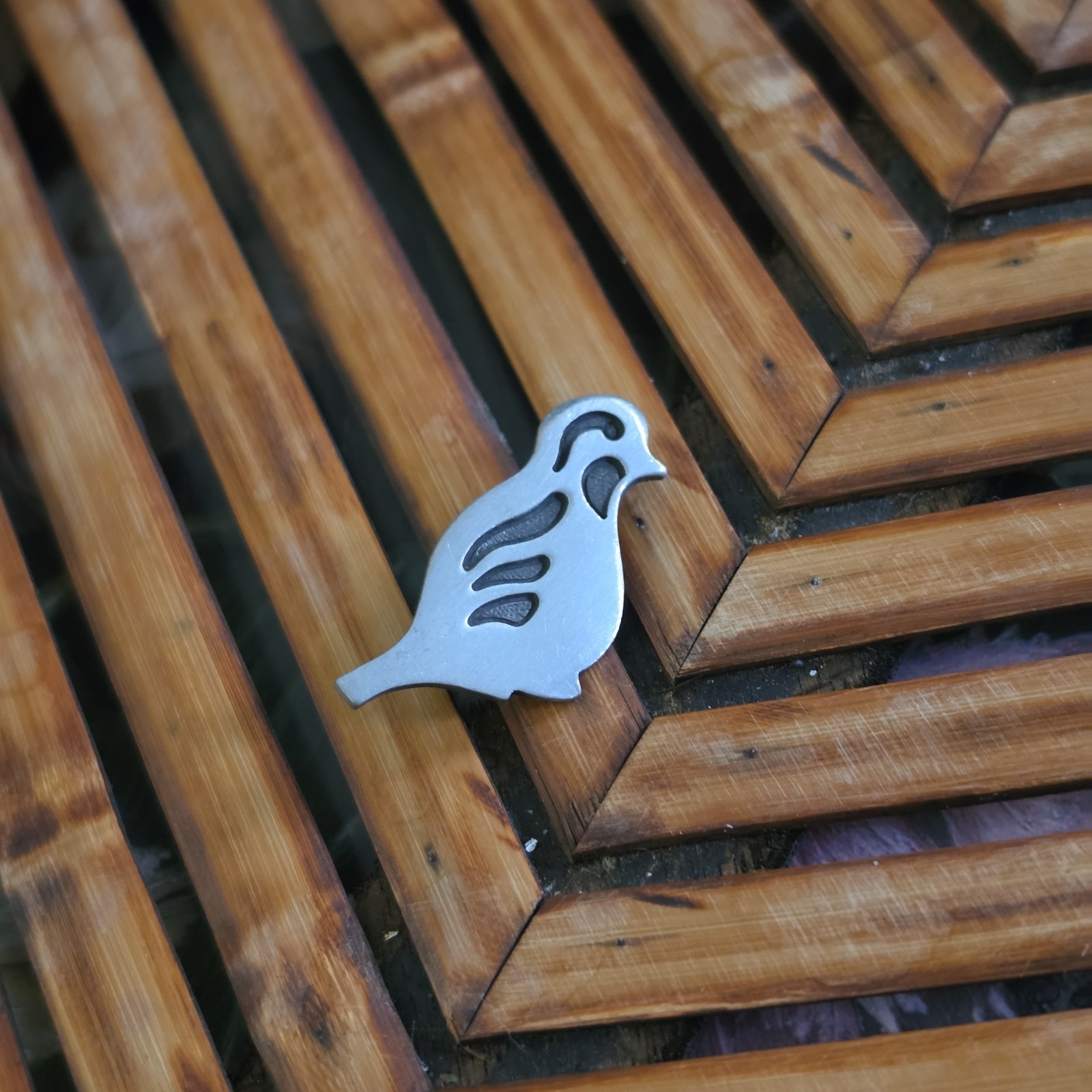 Vnyg Rune Tennesmed Sweden Pewter Bird Brooch Modernist Mid Century Pin Signed