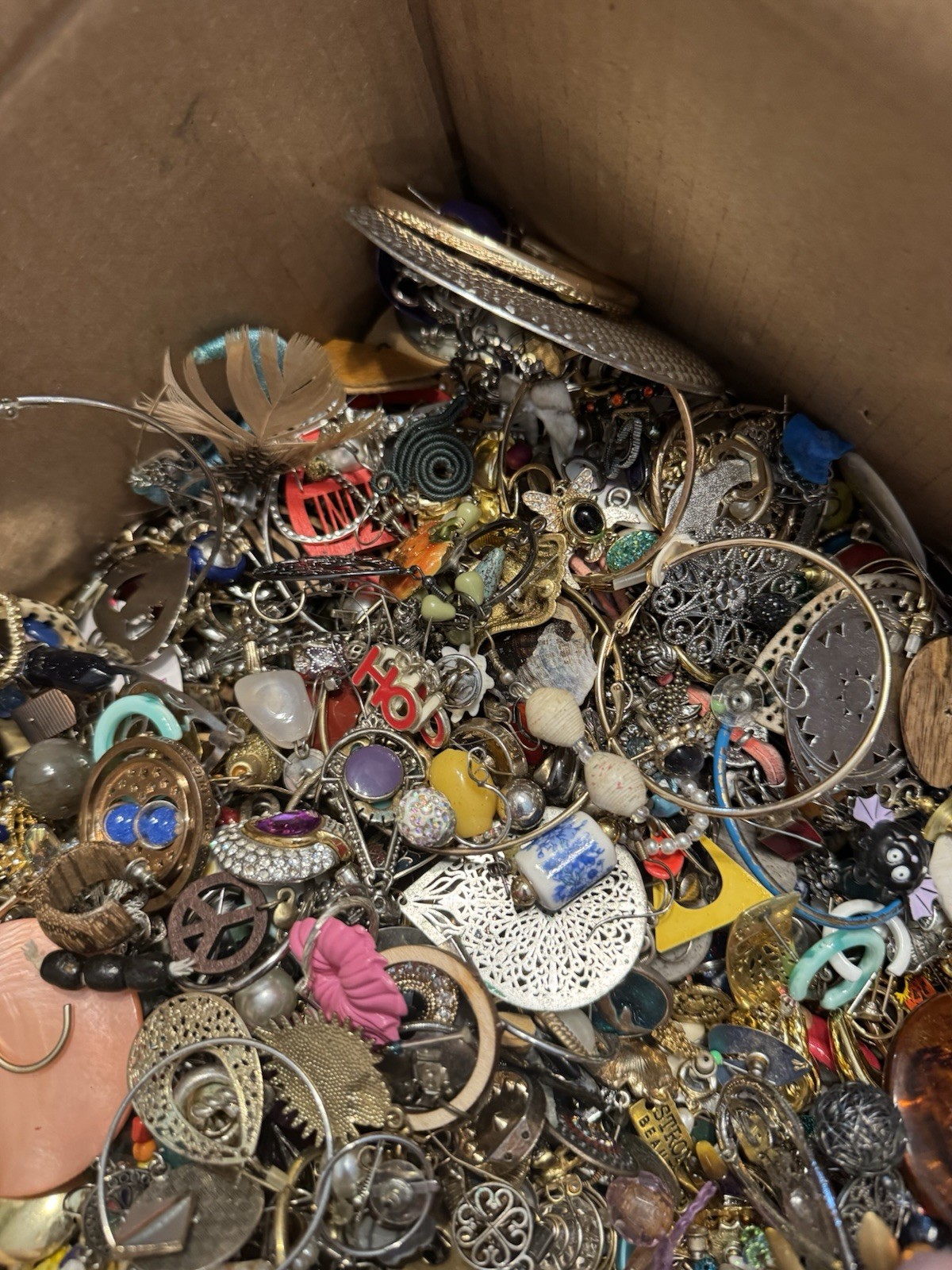 15 LB Single Earring Jewelry Craft Lot Vintage Rhinestone Repurpose Harvest R